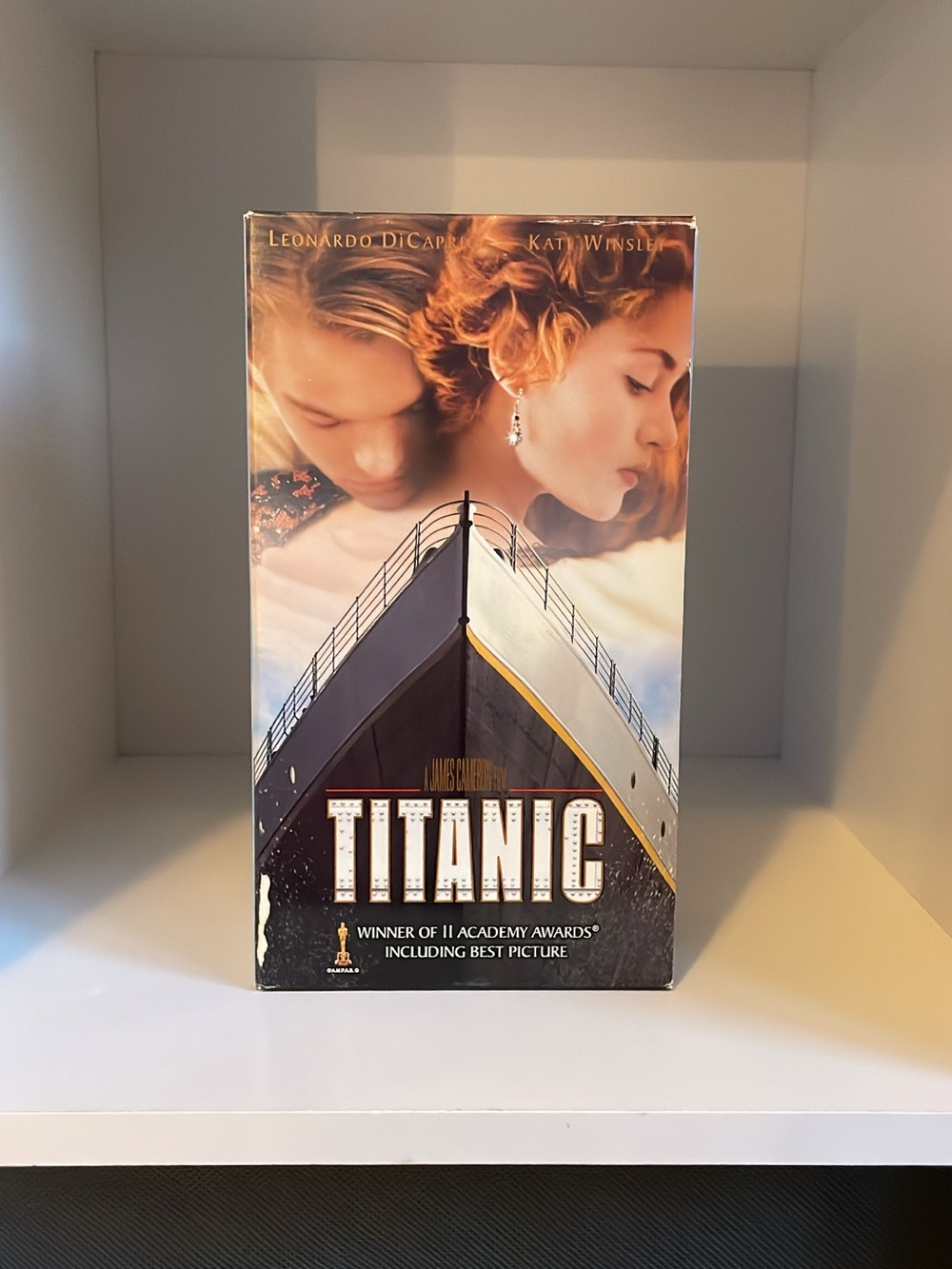 1998 Vintage Titanic VHS 2-Tape Set - Picture 2 of 9